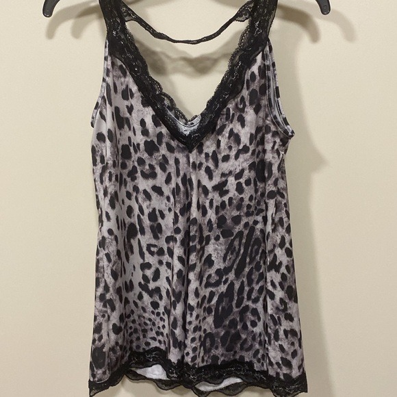 Andree by Unit tank top small - Picture 7 of 7